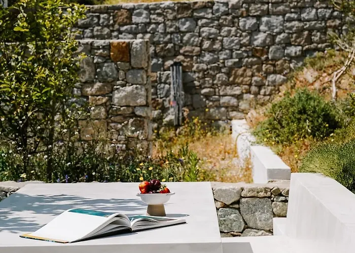 Hidden Hill Naxos Villa